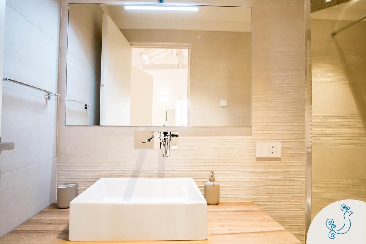 Karu Suites Cagliari Bagian luar foto