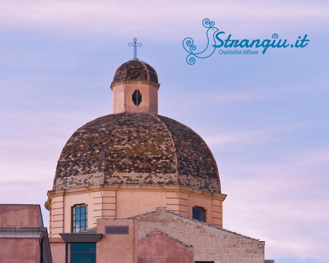 Karu Suites Cagliari Bagian luar foto